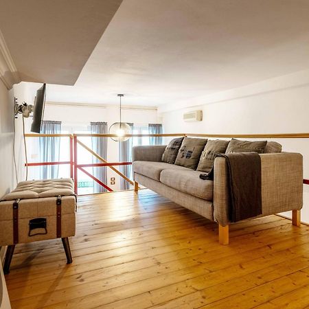 One Bedroom Apartment With Terrace Near Duomo Mailand Exterior foto